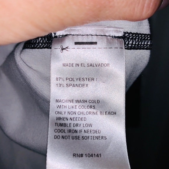 Jacket Reebok Reflective Performance Running Long Sleeve Sz Xs Gray 1/4 Zip - Picture 11 of 14